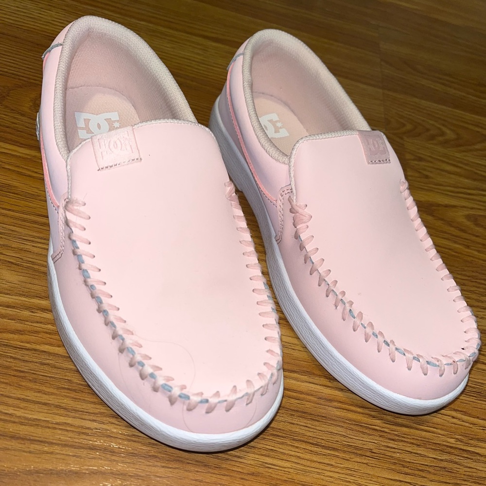 Women’s DC Villain shoes